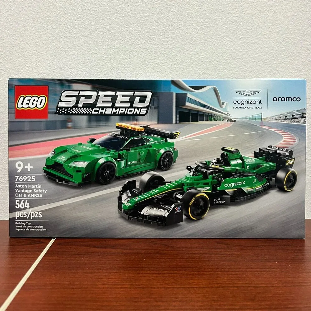 LEGO Speed Champions 76925: Aston Martin Vantage Safety Car & AMR23 (SEALED NEW)